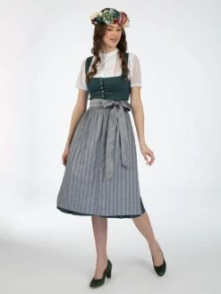 Dirndl In Dunkelgrün